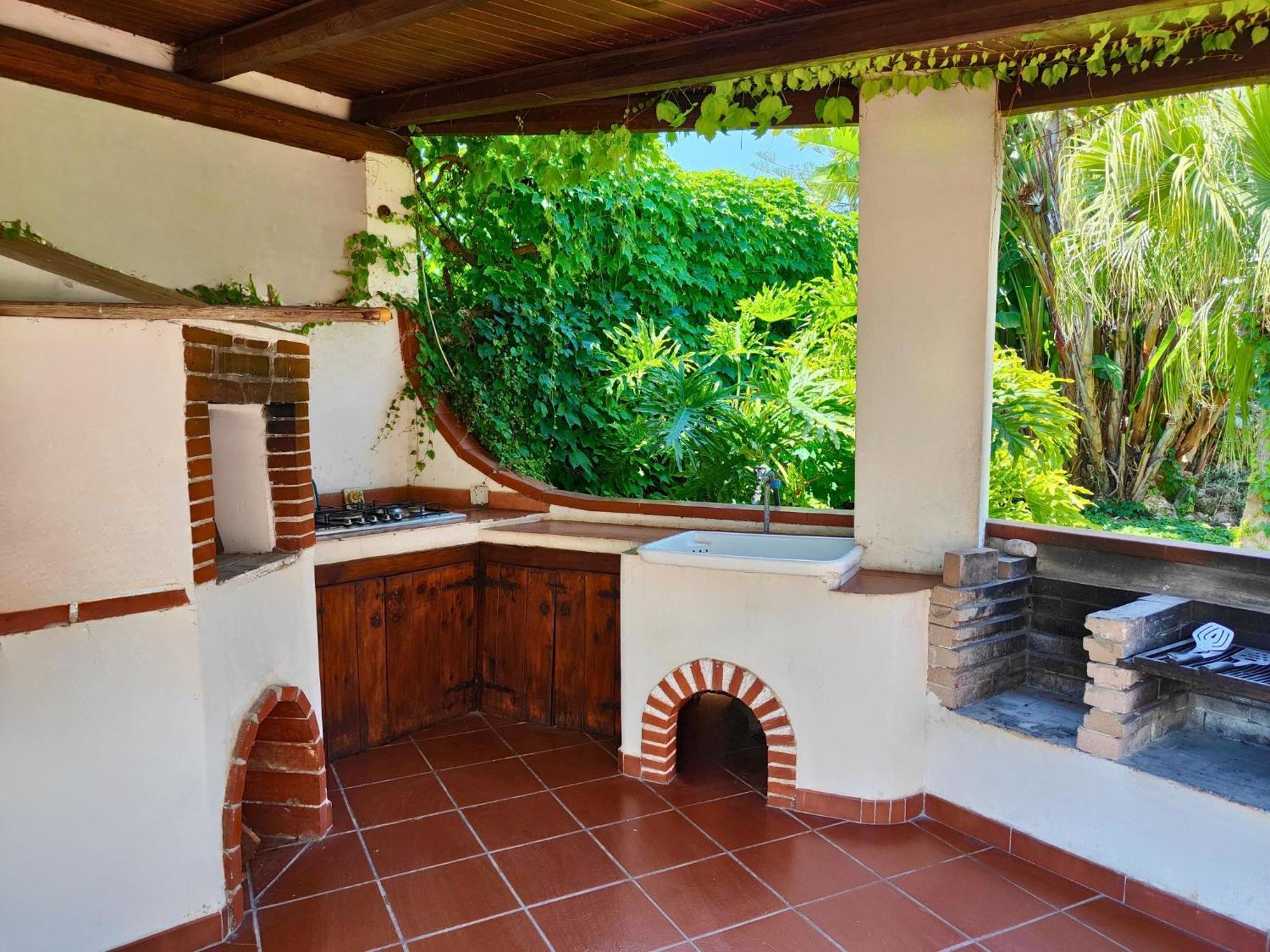 Villa Alfonsa, Fontane Bianche, Siracusa, Private Pool, 10Min From The Beach Kültér fotó