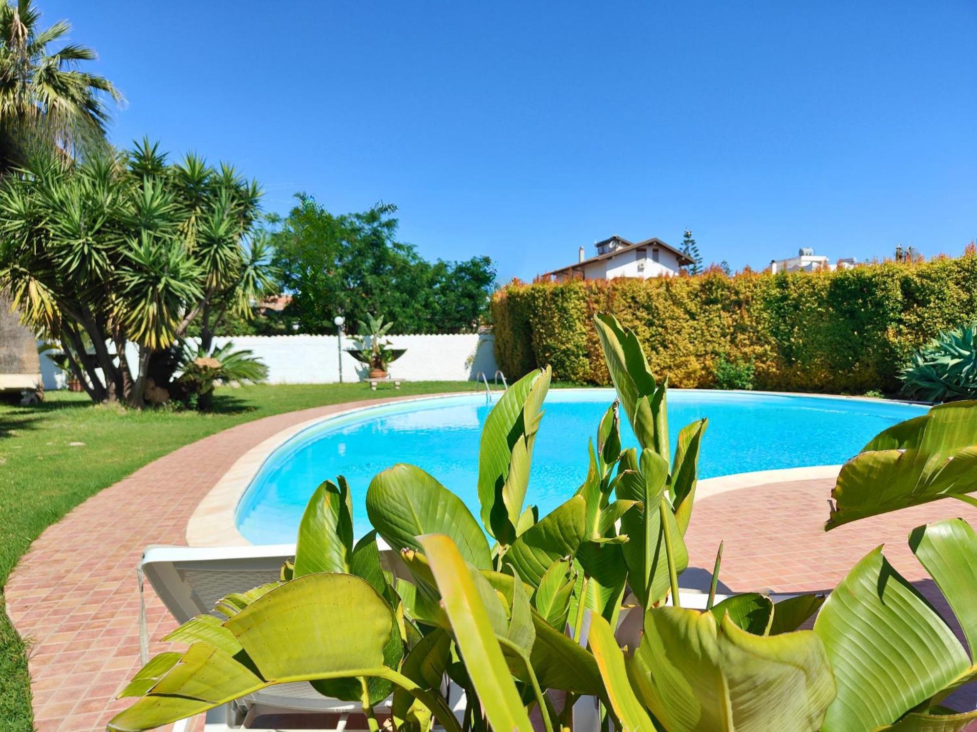 Villa Alfonsa, Fontane Bianche, Siracusa, Private Pool, 10Min From The Beach Kültér fotó